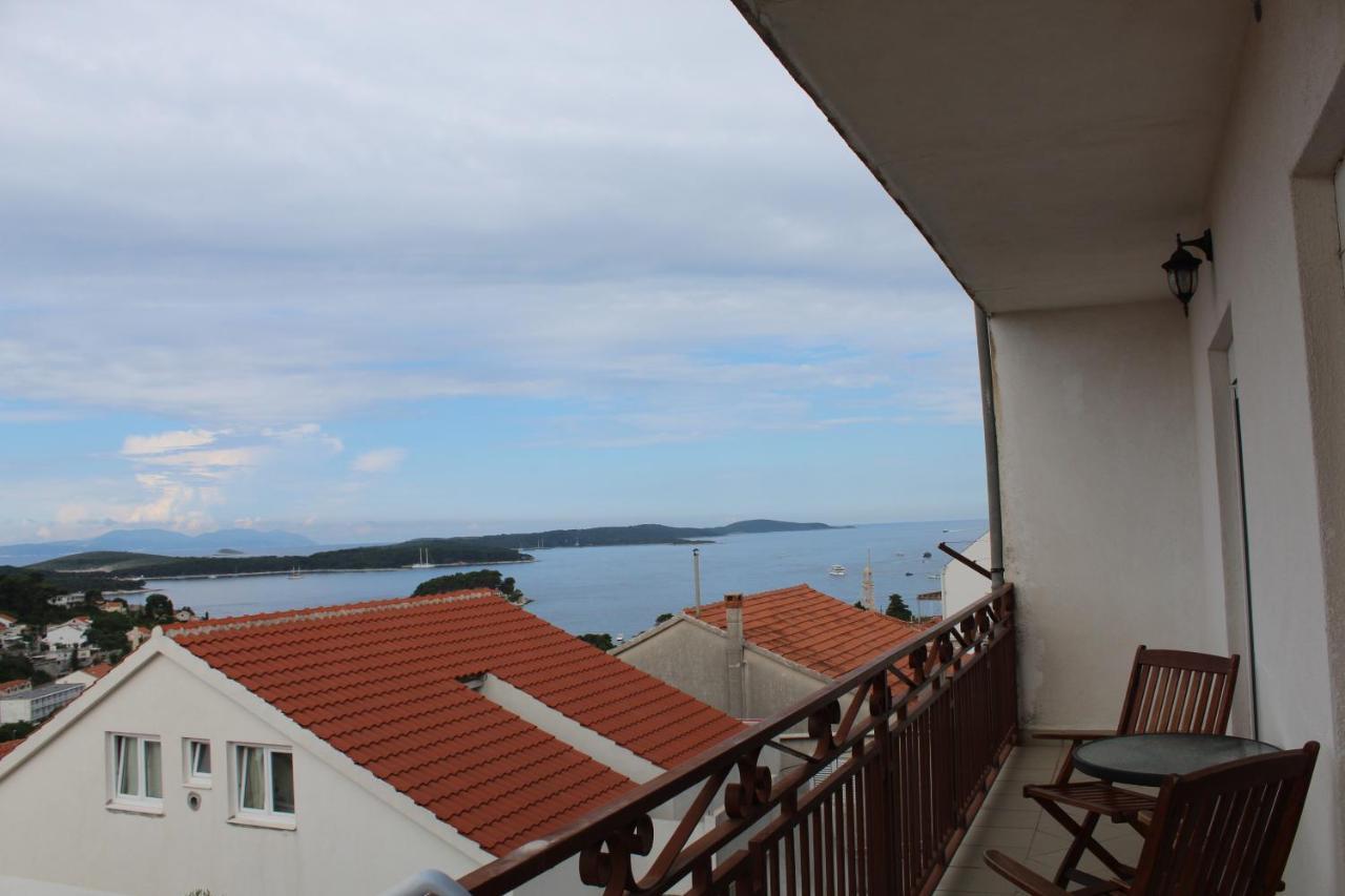 Nikola Leko Guest House Hvar Town Exterior foto